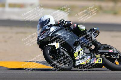 media/Oct-08-2022-SoCal Trackdays (Sat) [[1fc3beec89]]/Turn 16 (125pm)/